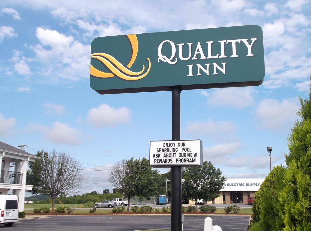 Quality Inn Sylacauga Екстериор снимка