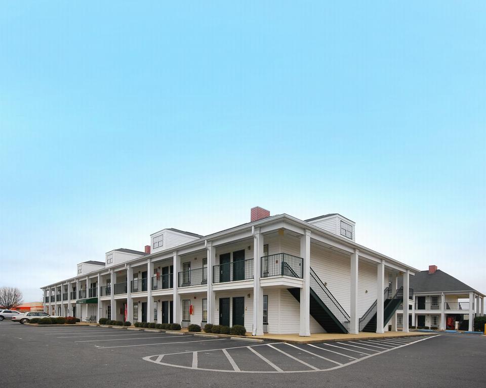 Quality Inn Sylacauga Екстериор снимка